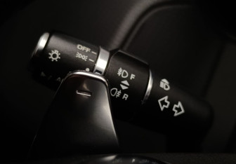 Подержанный автомобиль Land Rover Range Rover Velar 2019 года (26 фото)