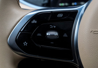 Подержанный автомобиль Voyah Free 2023 года (20 фото)