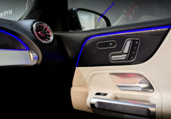 Подержанный автомобиль Mercedes-Benz GLB 2021 года (28 фото)