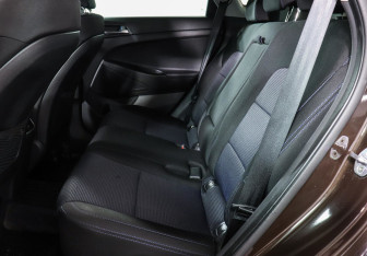 Подержанный автомобиль Hyundai Tucson 2017 года (12 фото)
