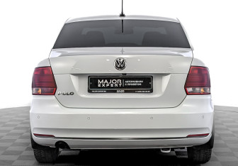 Подержанный автомобиль Volkswagen Polo Sedan 2018 года (6 фото)