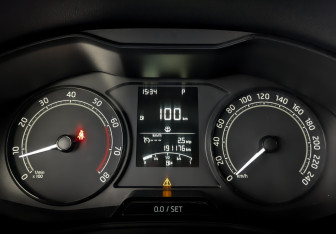 Подержанный автомобиль Skoda Rapid Liftback 2020 года (13 фото)