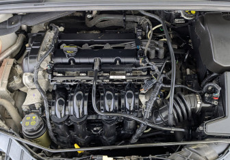 Подержанный автомобиль Ford Focus Hatchback 2017 года (9 фото)