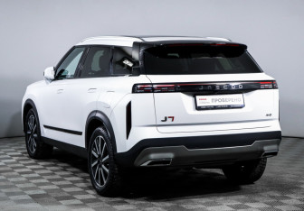 Подержанный автомобиль Jaecoo J7 2023 года (7 фото)