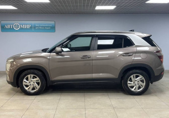 Подержанный автомобиль Hyundai Creta 2021 года (8 фото)