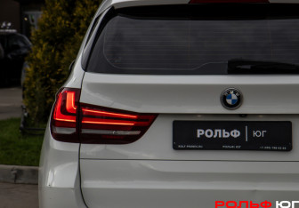 Подержанный автомобиль BMW X5 2014 года (20 фото)