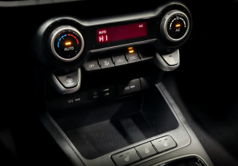 Подержанный автомобиль Kia Rio Sedan 2020 года (15 фото)