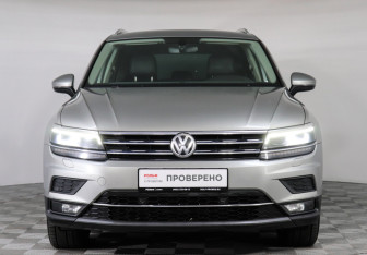 Подержанный автомобиль Volkswagen Tiguan 2018 года (2 фото)