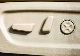 Подержанный автомобиль Kia Carnival 2018 года (18 фото)