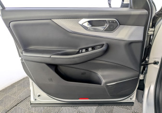 Подержанный автомобиль BAIC X7 2024 года (19 фото)