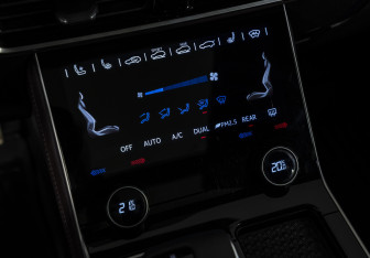 Подержанный автомобиль Jetour X90 2023 года (14 фото)