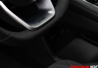 Подержанный автомобиль Geely Monjaro 2025 года (23 фото)