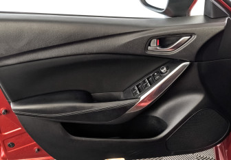 Подержанный автомобиль Mazda 6 Sedan 2018 года (19 фото)