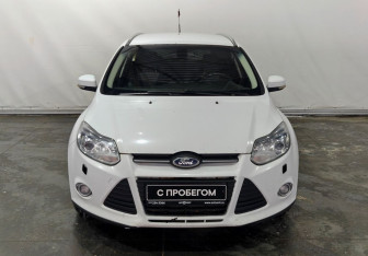 Подержанный автомобиль Ford Focus Wagon 2012 года (2 фото)