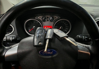 Подержанный автомобиль Ford Focus Hatchback 2010 года (19 фото)
