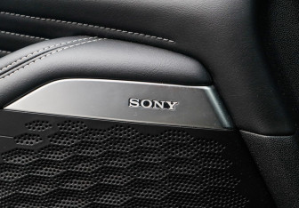 Подержанный автомобиль Changan UNI-K 2023 года (21 фото)