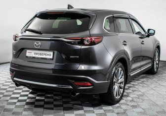 Подержанный автомобиль Mazda CX-9 2022 года (5 фото)