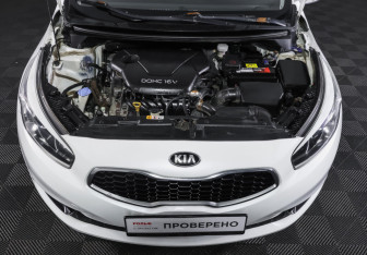 Подержанный автомобиль Kia Ceed Wagon 2015 года (9 фото)