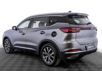 Подержанный автомобиль Chery Tiggo 7 Pro 2022 года (7 фото)
