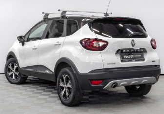 Подержанный автомобиль Renault Kaptur 2018 года (7 фото)