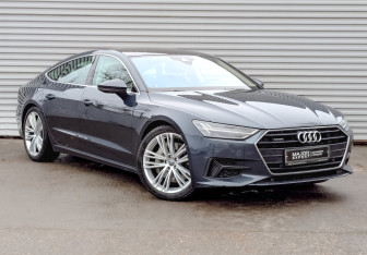 Подержанный автомобиль Audi A7 2018 года (3 фото)