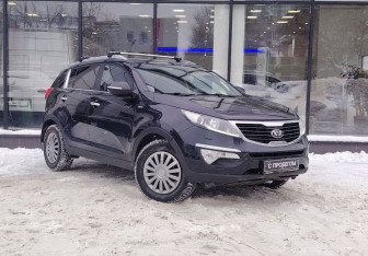Подержанный автомобиль Kia Sportage 2013 года (3 фото)