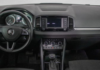 Подержанный автомобиль Skoda Karoq 2020 года (14 фото)