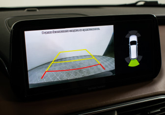 Подержанный автомобиль Hyundai Santa Fe 2021 года (15 фото)