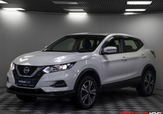 Подержанный автомобиль Nissan Qashqai 2021 года (19 фото)