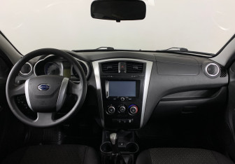 Подержанный автомобиль Datsun on-DO 2015 года (9 фото)