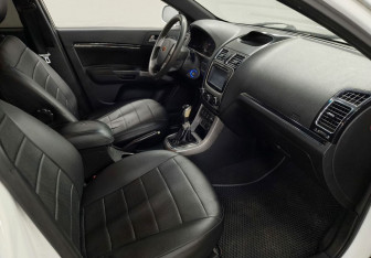 Подержанный автомобиль Geely Emgrand EC7 Sedan 2012 года (9 фото)