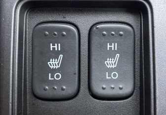 Подержанный автомобиль Honda CR-V 2008 года (14 фото)