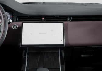 Подержанный автомобиль Land Rover Range Rover Evoque 2025 года (13 фото)