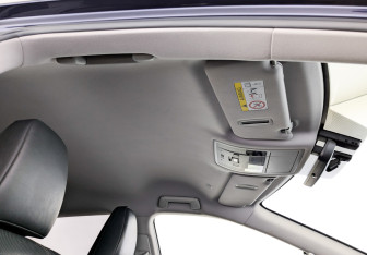 Подержанный автомобиль Lexus RX 2019 года (23 фото)