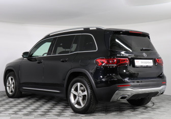 Подержанный автомобиль Mercedes-Benz GLB 2020 года (7 фото)