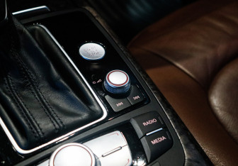 Подержанный автомобиль Audi A6 Sedan 2018 года (21 фото)