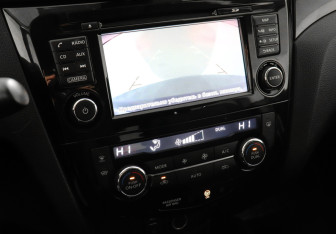 Подержанный автомобиль Nissan Qashqai 2018 года (13 фото)