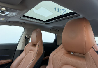 Подержанный автомобиль Omoda C5 2023 года (12 фото)