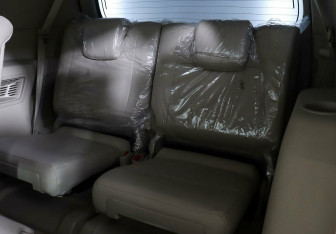 Подержанный автомобиль Toyota Land Cruiser Prado 2021 года (16 фото)