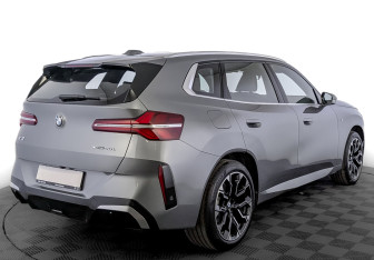 Новый BMW X3 2025 (2 фото)