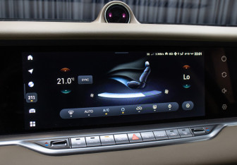 Подержанный автомобиль Voyah Free 2023 года (21 фото)