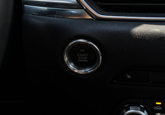 Подержанный автомобиль Mazda CX-5 2024 года (21 фото)