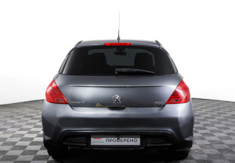 Подержанный автомобиль Peugeot 308 Hatchback 2011 года (6 фото)