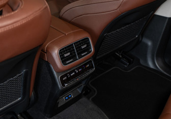 Новый Mercedes-Benz GLE 2025 (24 фото)