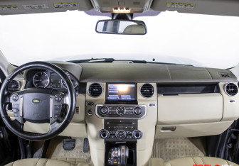 Подержанный автомобиль Land Rover Discovery 2009 года (12 фото)