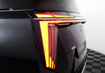 Подержанный автомобиль GAC M8 2023 года (26 фото)