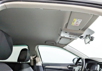 Подержанный автомобиль Volkswagen Jetta Sedan 2020 года (22 фото)