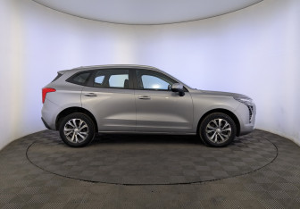Подержанный автомобиль Haval Jolion 2023 года (4 фото)