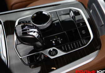 Подержанный автомобиль BMW X5 2019 года (17 фото)