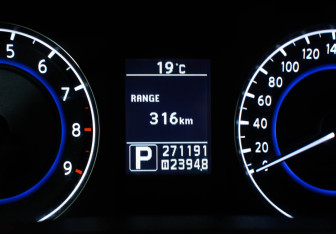 Подержанный автомобиль Infiniti G Sedan 2011 года (14 фото)